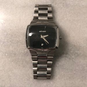 Men’s Nikon Watch with real diamond